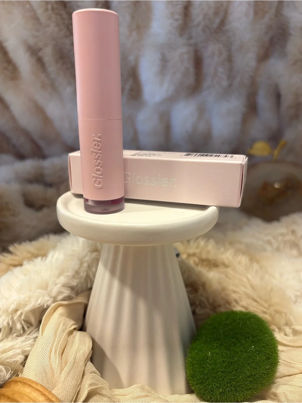 Glossier Suit Lip Crème- Shade Tempo 💋
